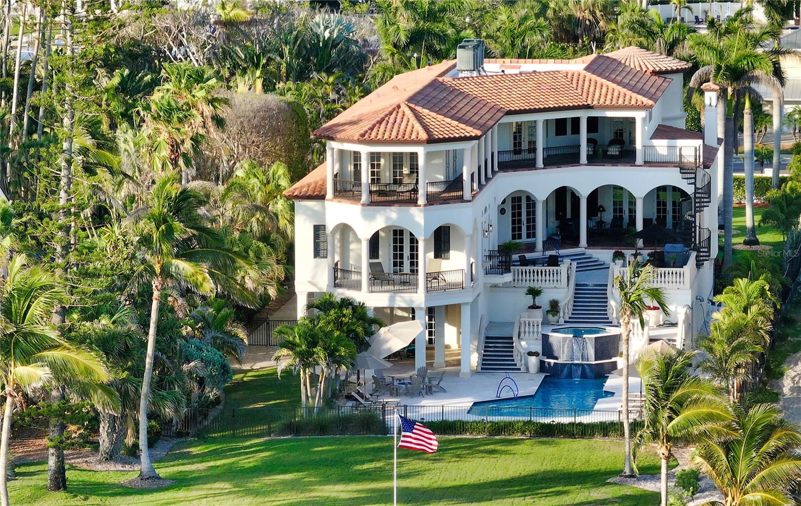 6001 GULF OF MEXICO DR