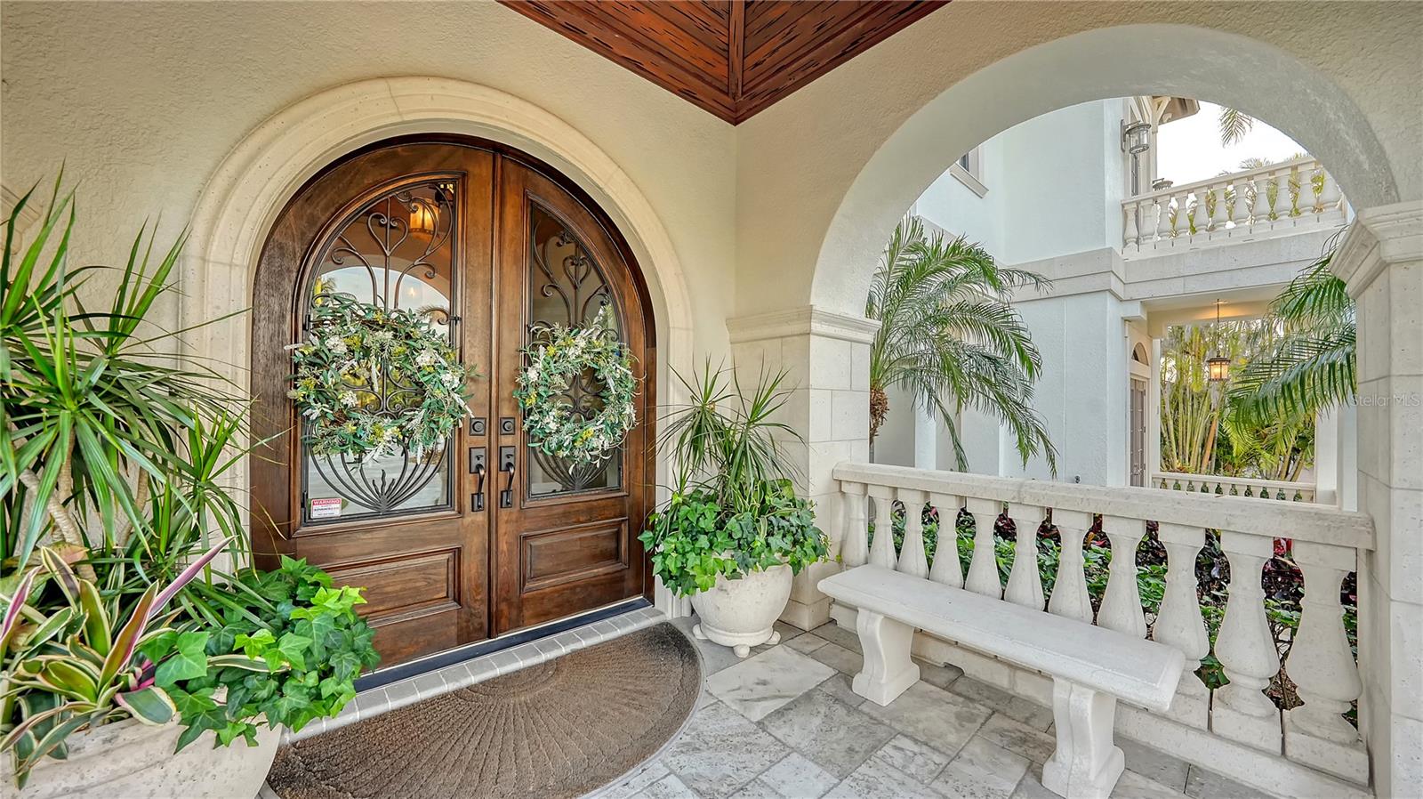 6001 GULF OF MEXICO DR