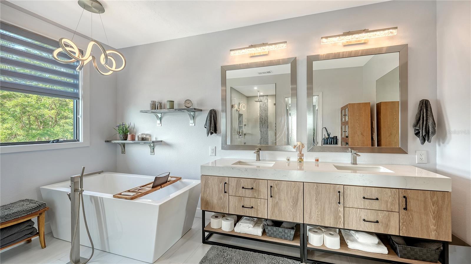 7418 WESTMORELAND DR