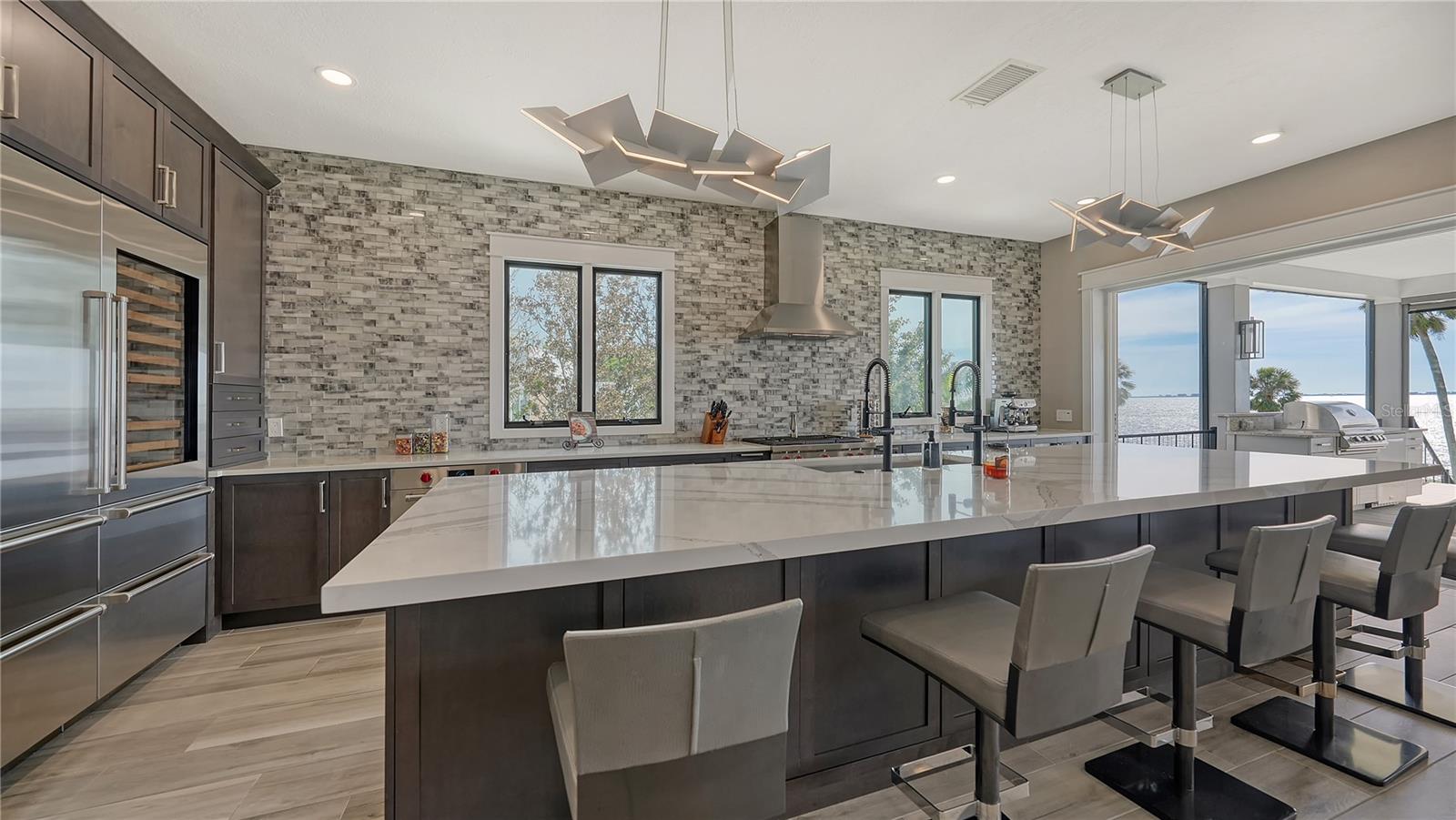 7418 WESTMORELAND DR