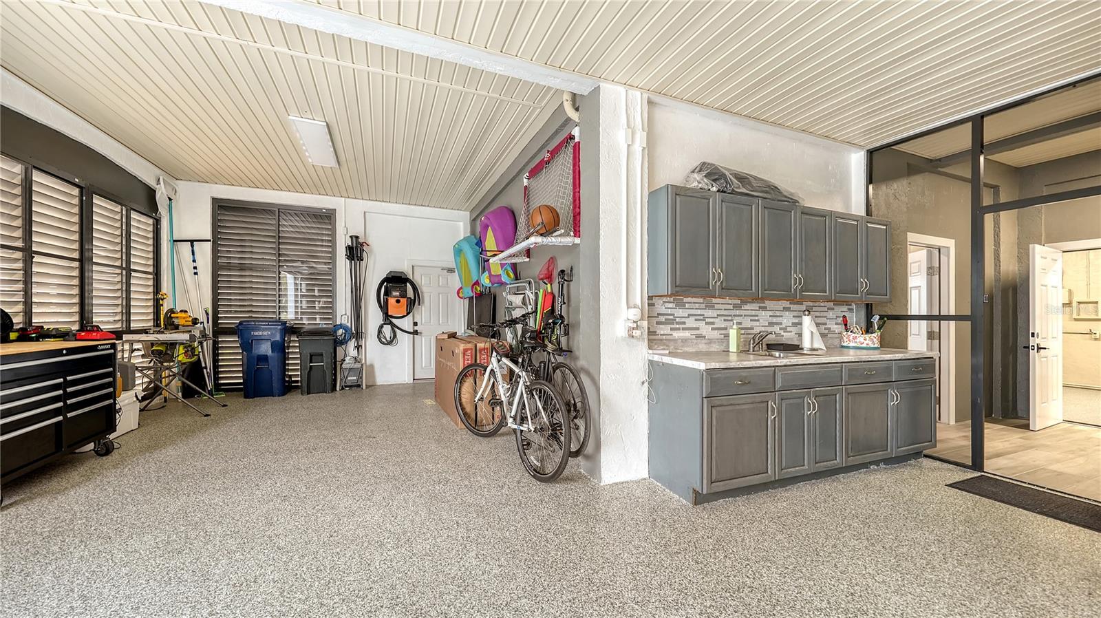 7418 WESTMORELAND DR