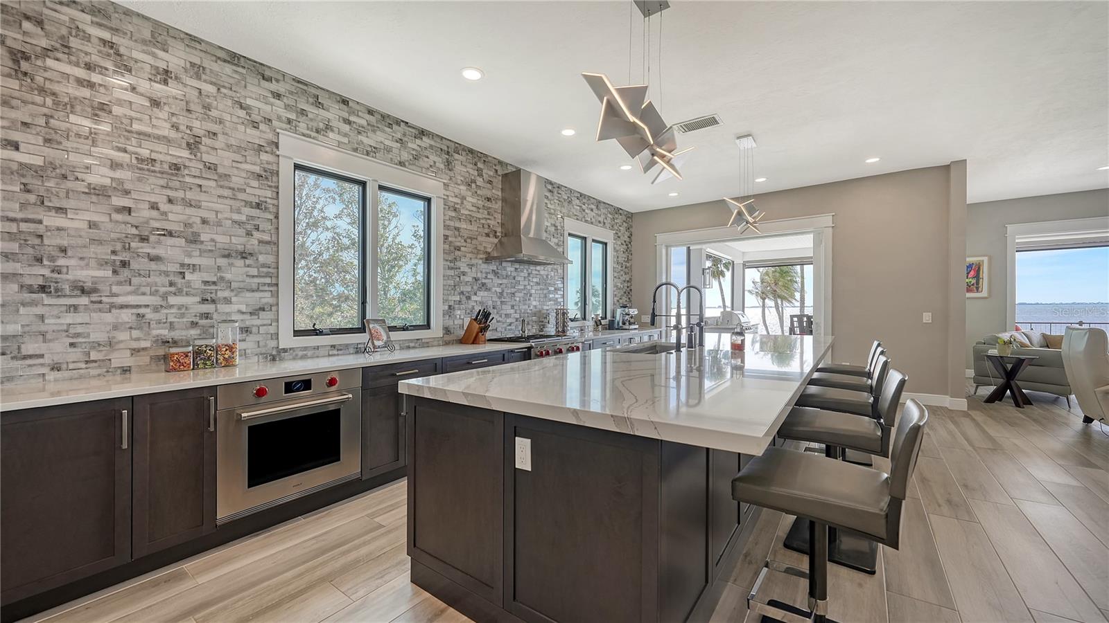 7418 WESTMORELAND DR