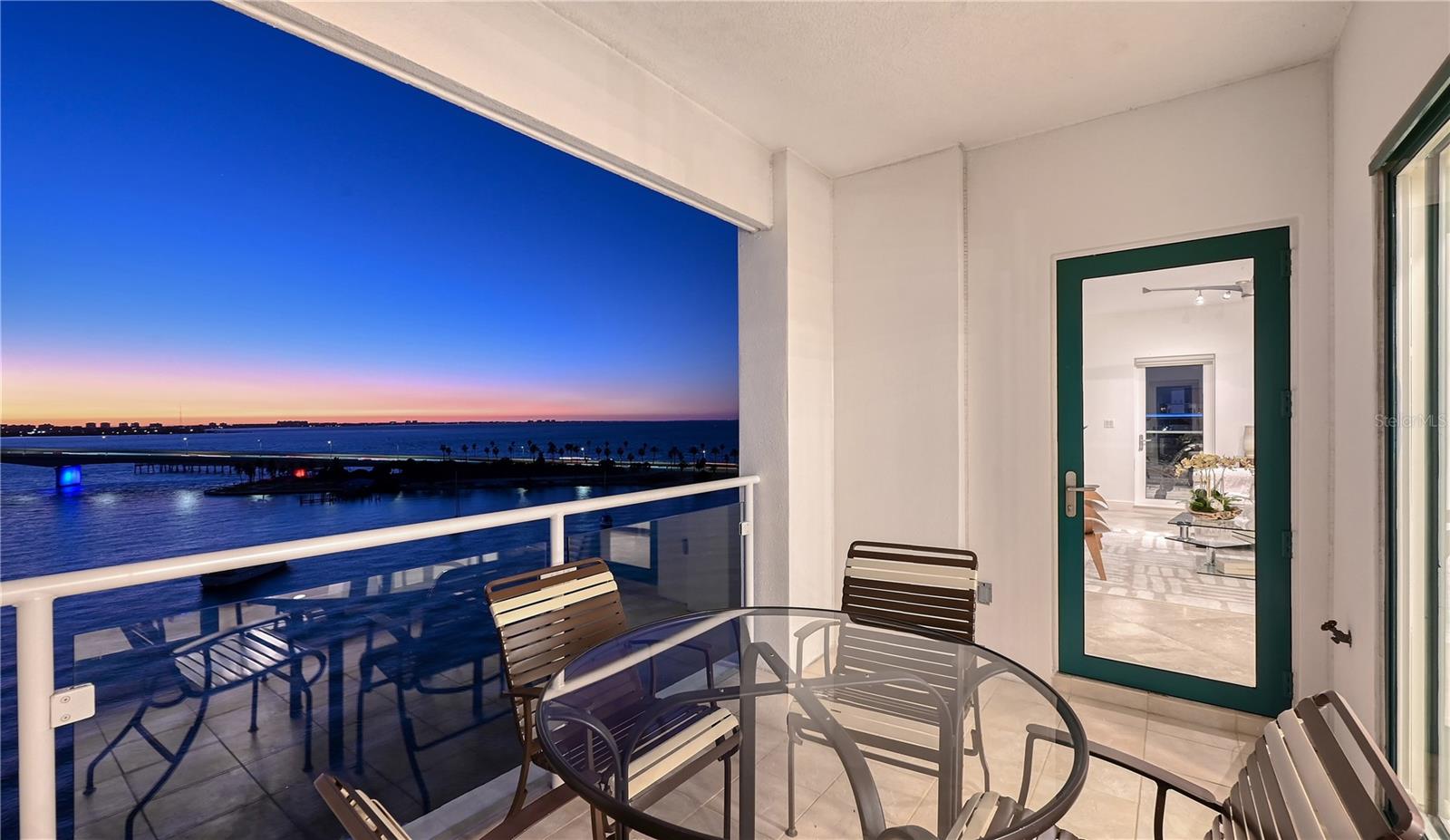 258 GOLDEN GATE PT #801