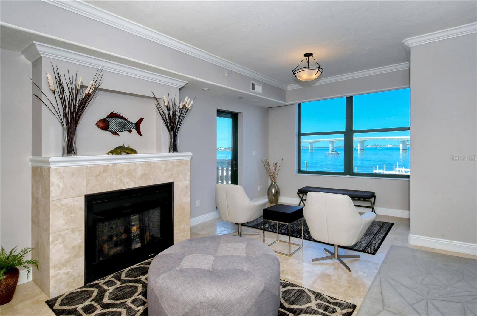 258 GOLDEN GATE PT #801
