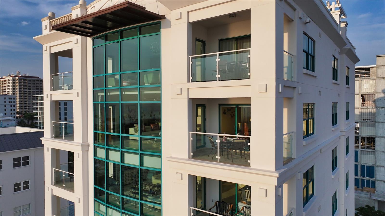 258 GOLDEN GATE PT #801