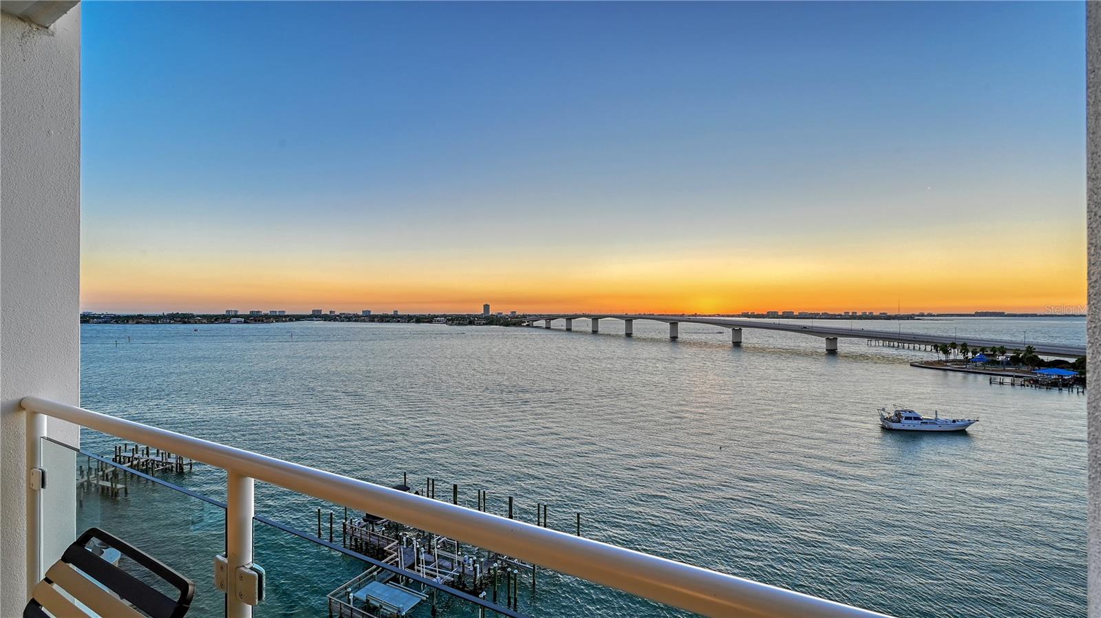 258 GOLDEN GATE PT #801