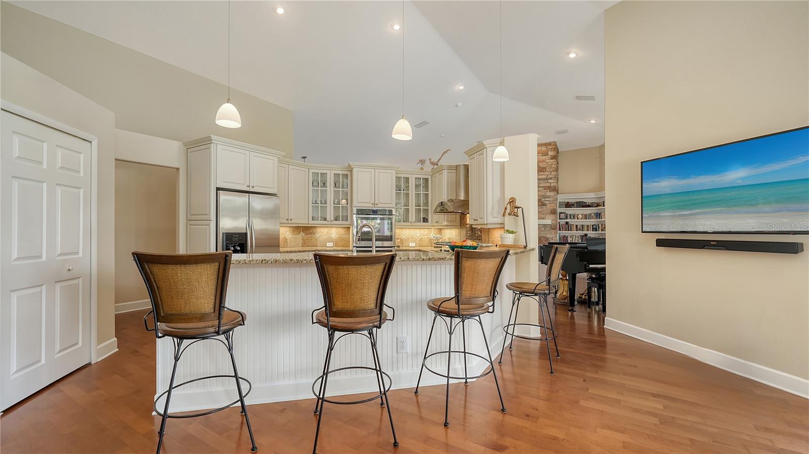 3930 ELYSIAN WOODS LN