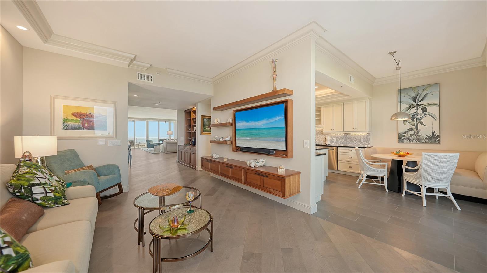 435 L AMBIANCE DR #K506