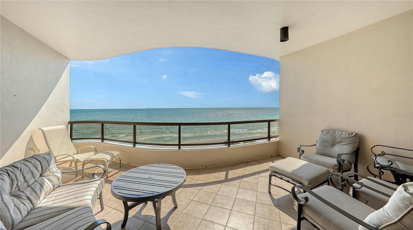 435 L AMBIANCE DR #K506