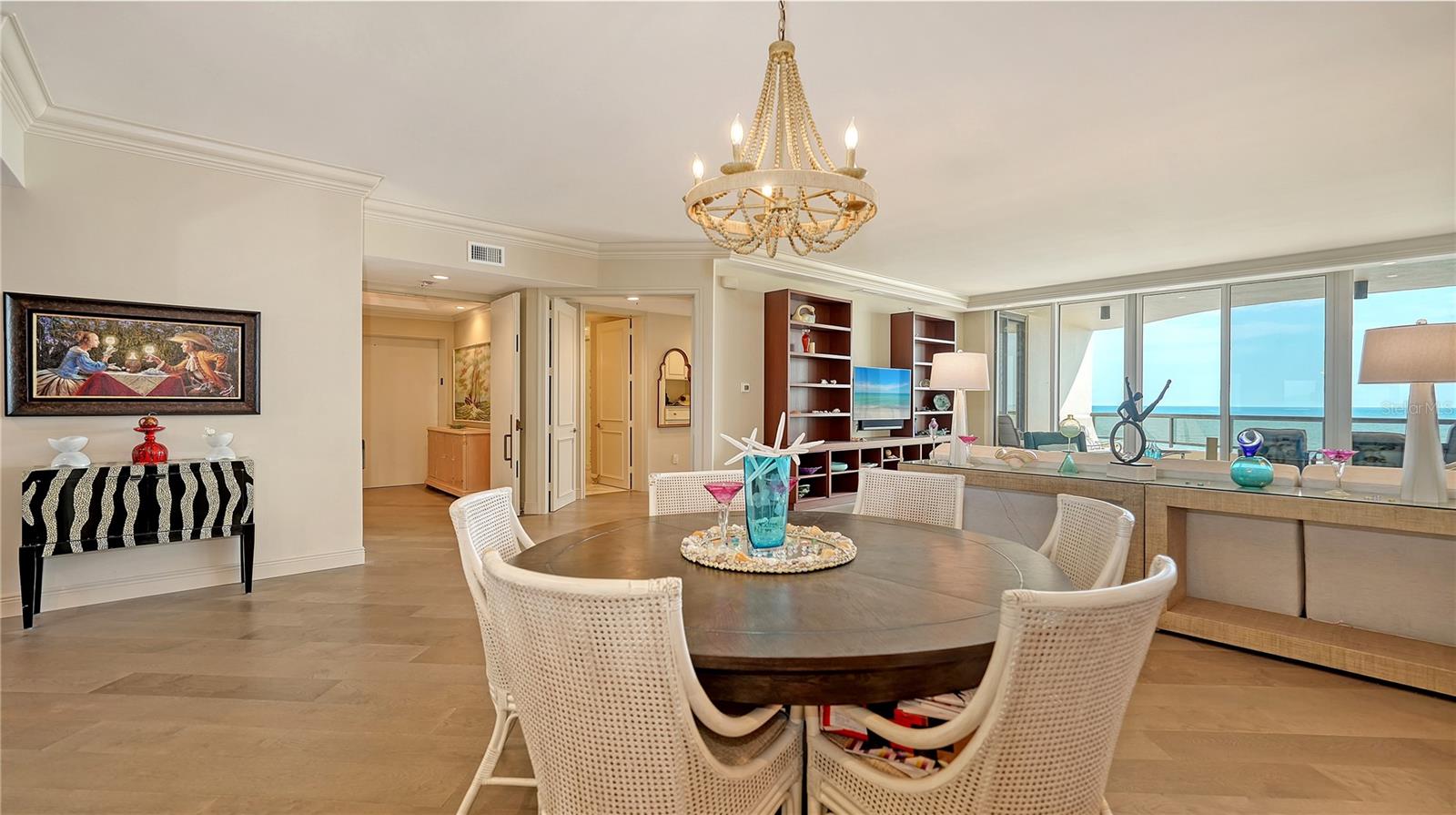 435 L AMBIANCE DR #K506