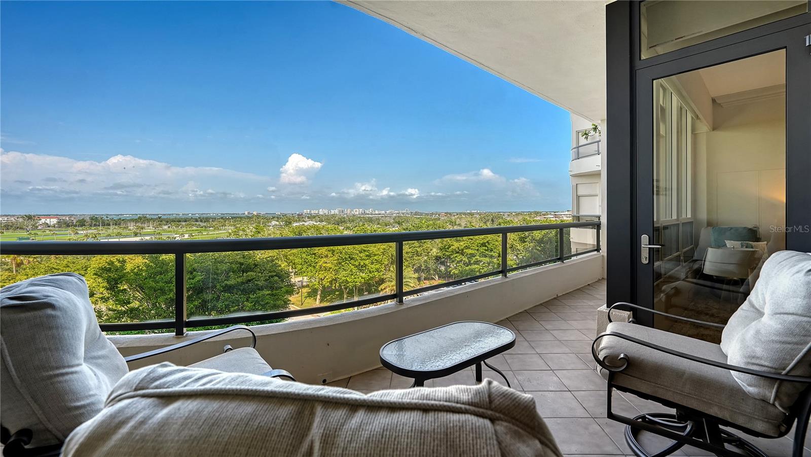 435 L AMBIANCE DR #K506