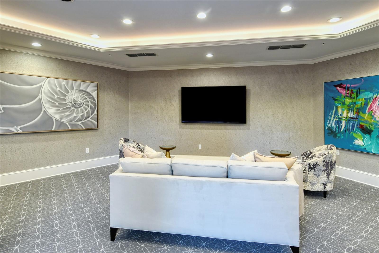 435 L AMBIANCE DR #K506