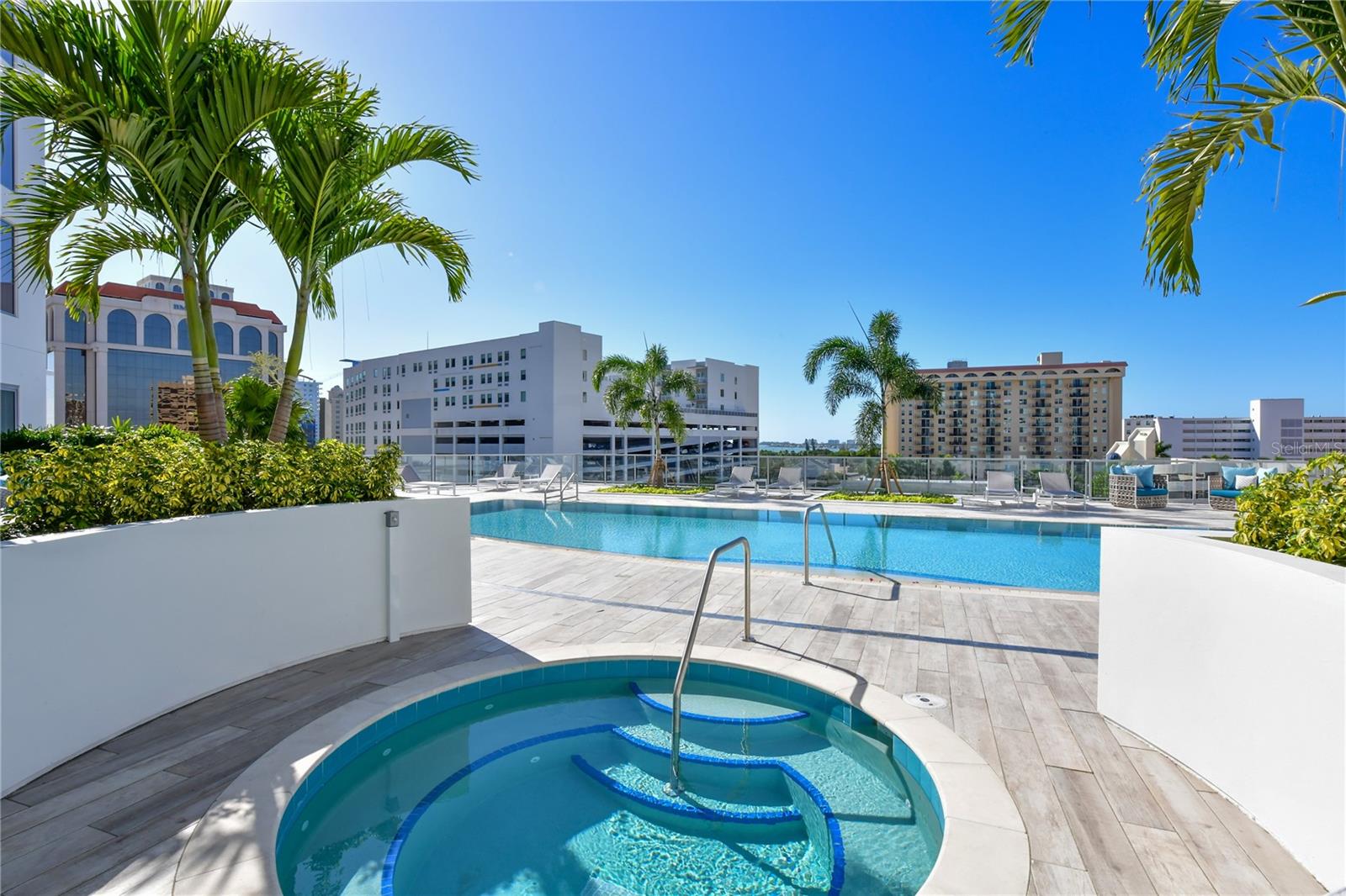 111 S PINEAPPLE AVE #1103