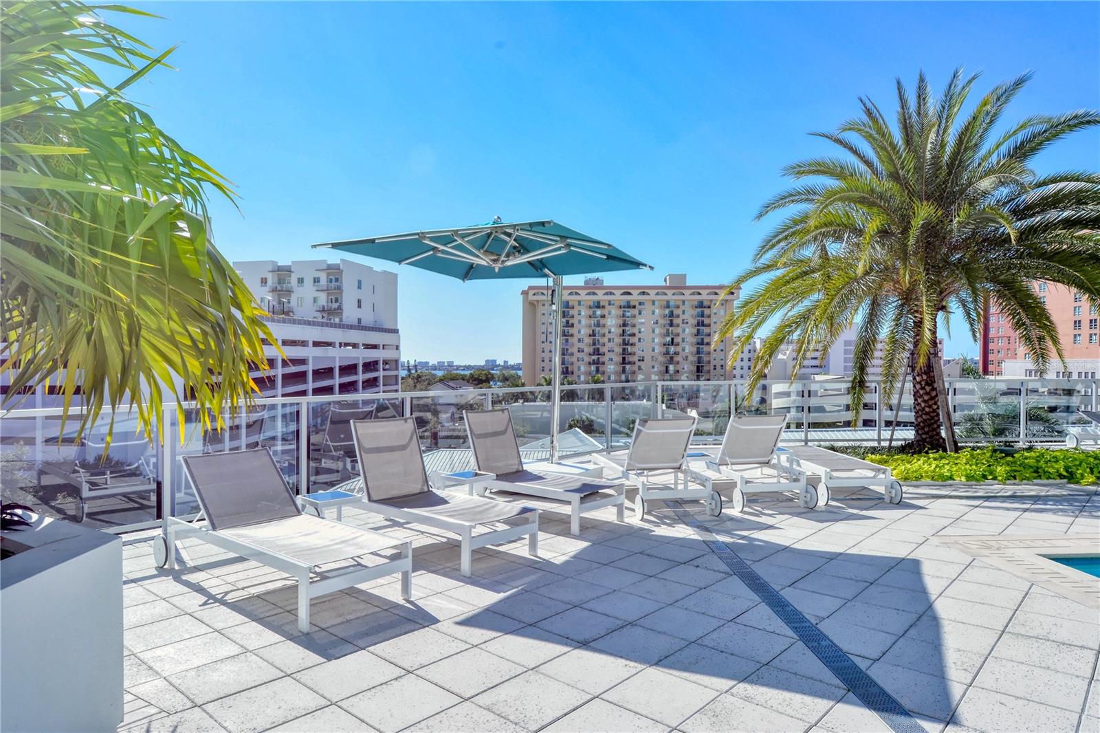 111 S PINEAPPLE AVE #1103