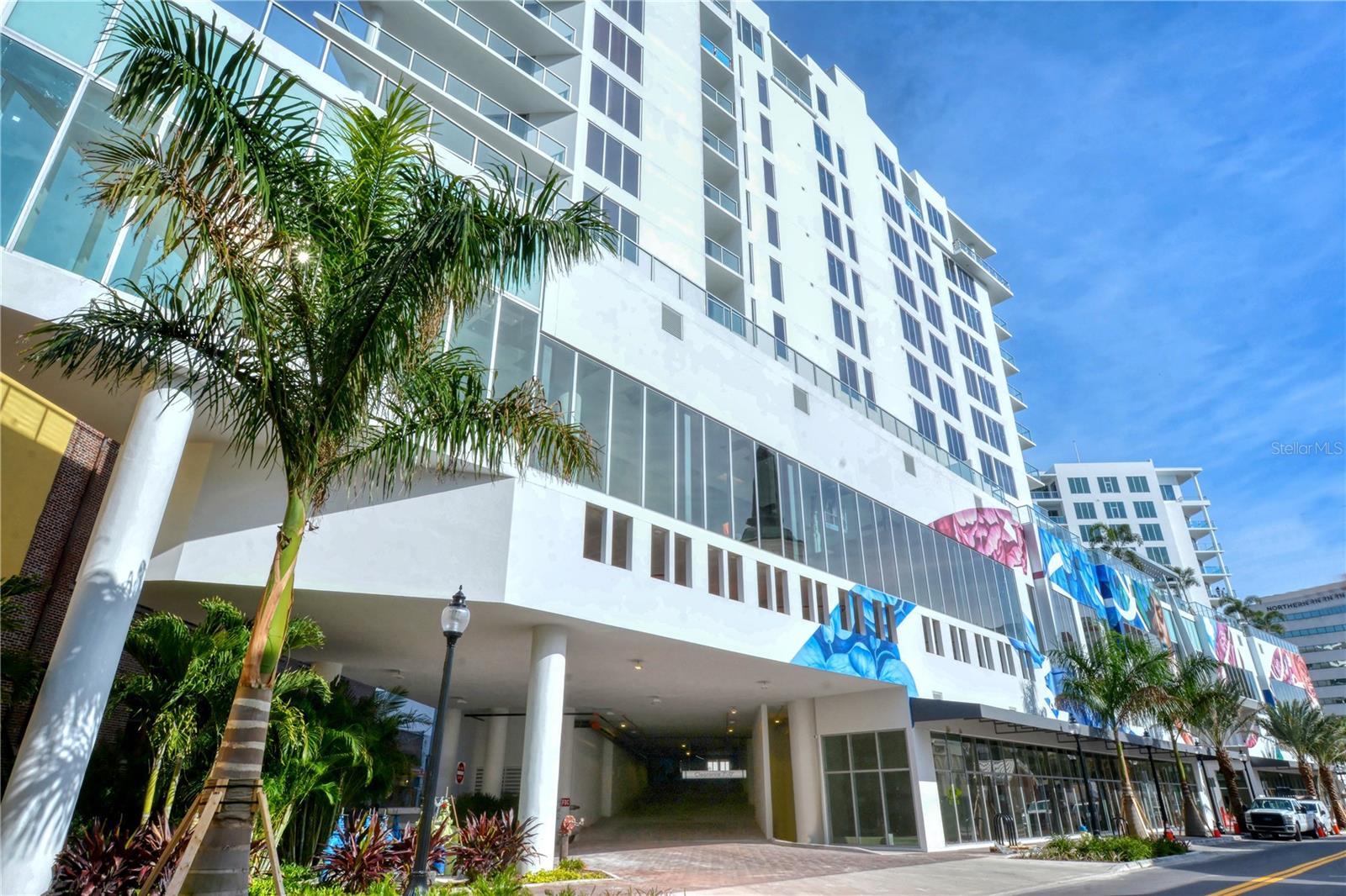 111 S PINEAPPLE AVE #1103