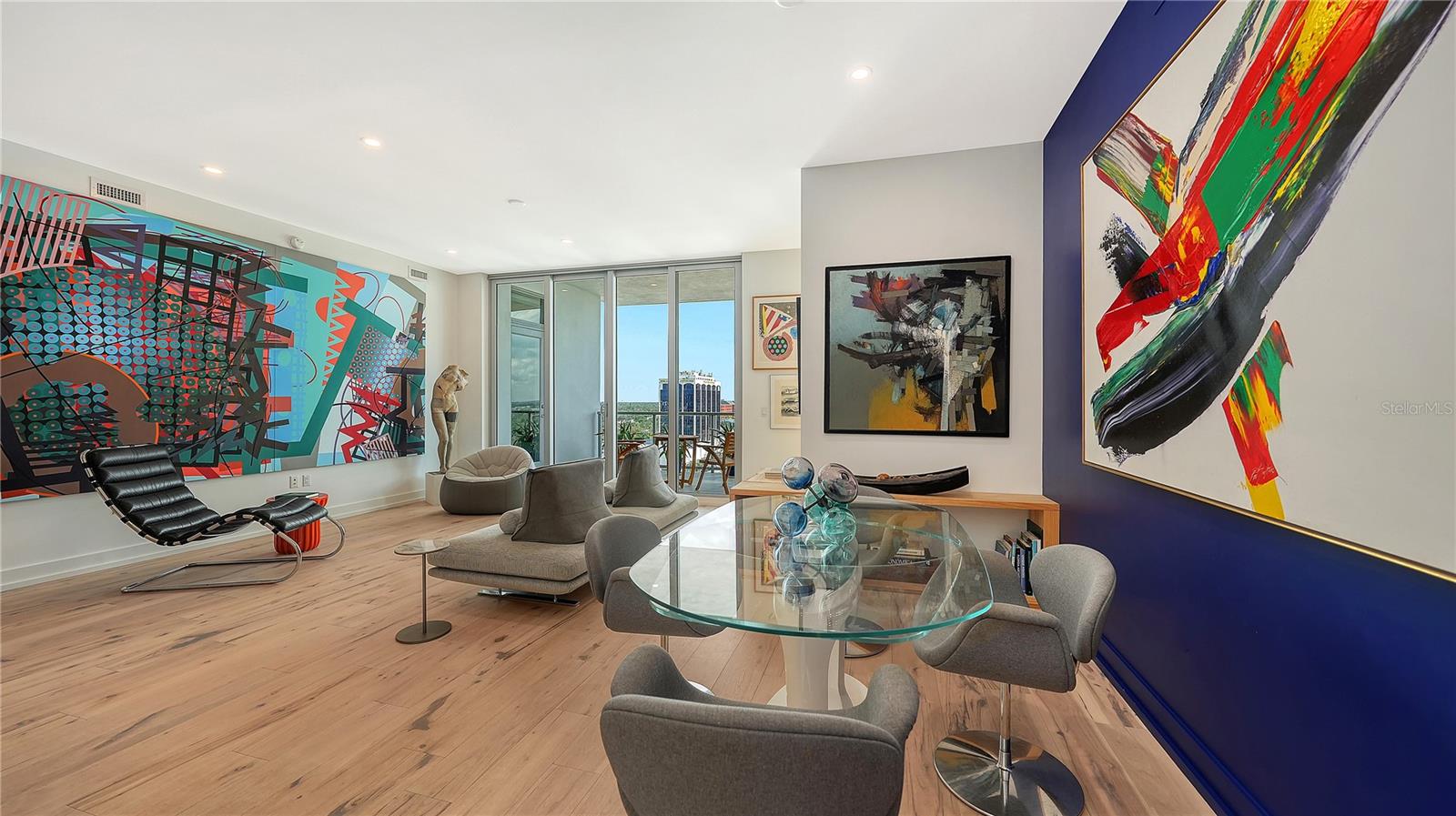 111 S PINEAPPLE AVE #1103