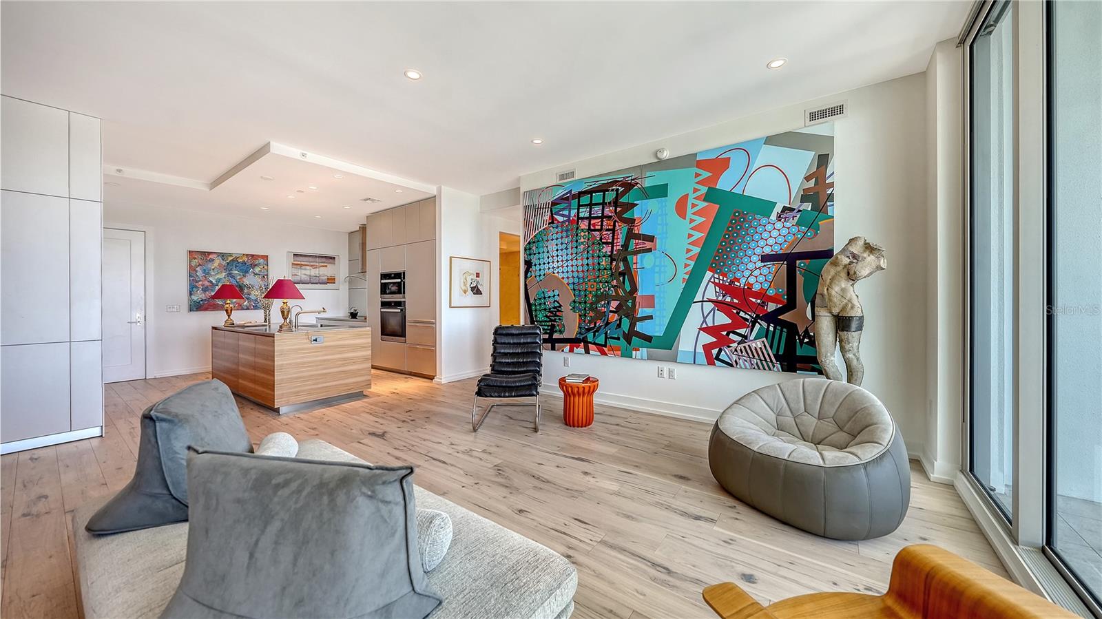 111 S PINEAPPLE AVE #1103