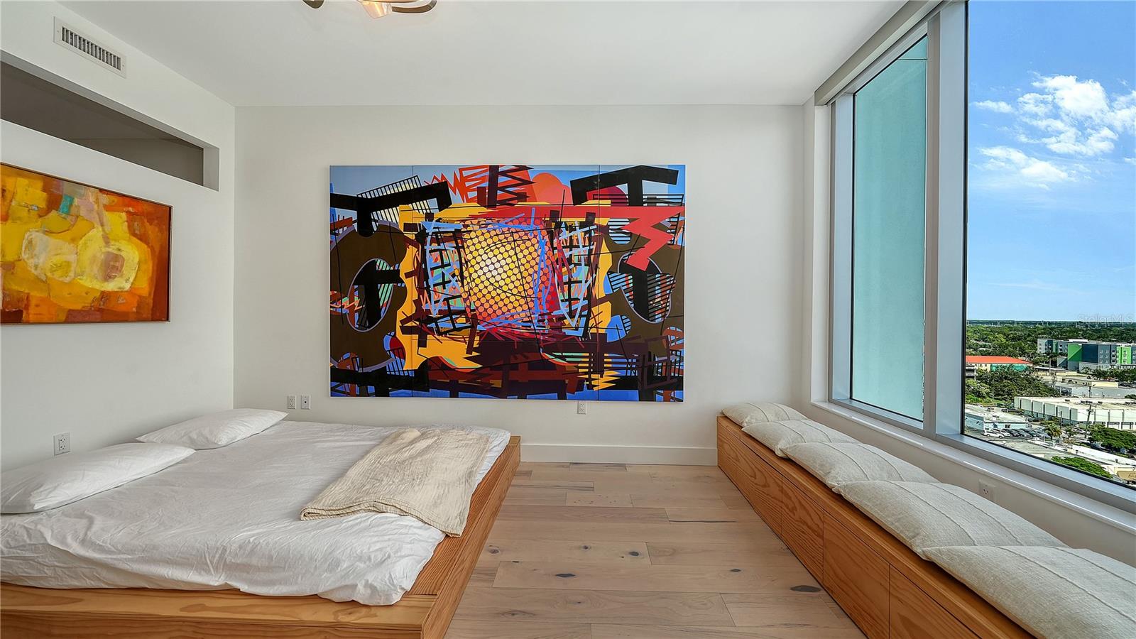 111 S PINEAPPLE AVE #1103