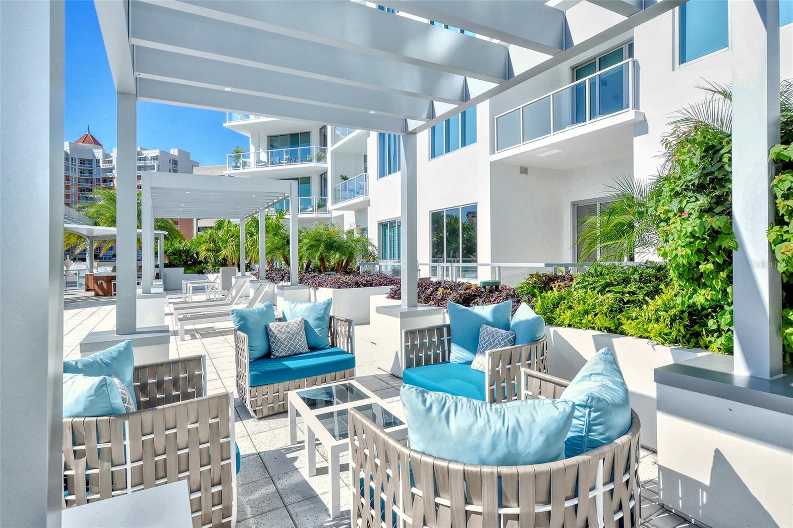 111 S PINEAPPLE AVE #1103