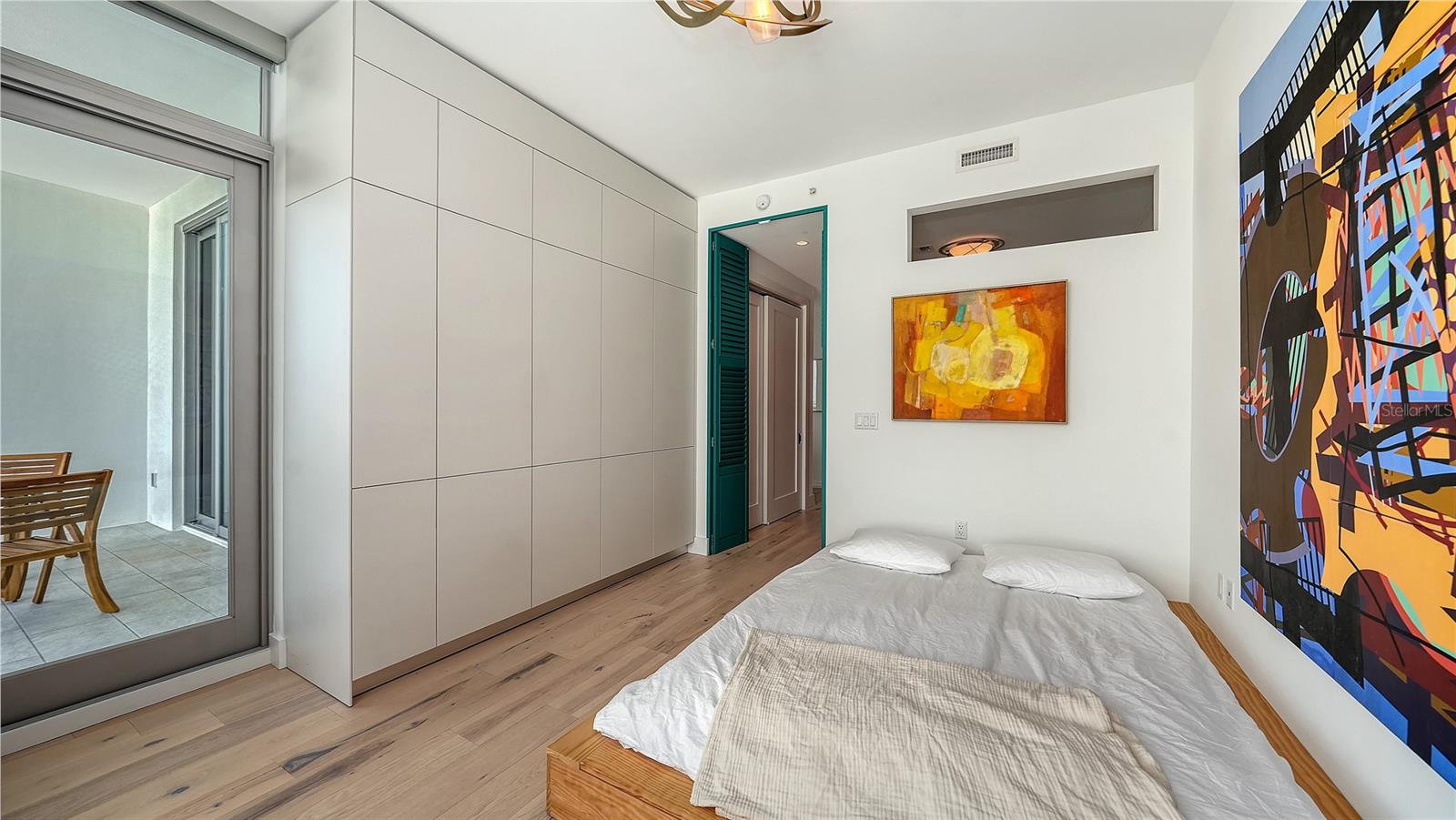 111 S PINEAPPLE AVE #1103