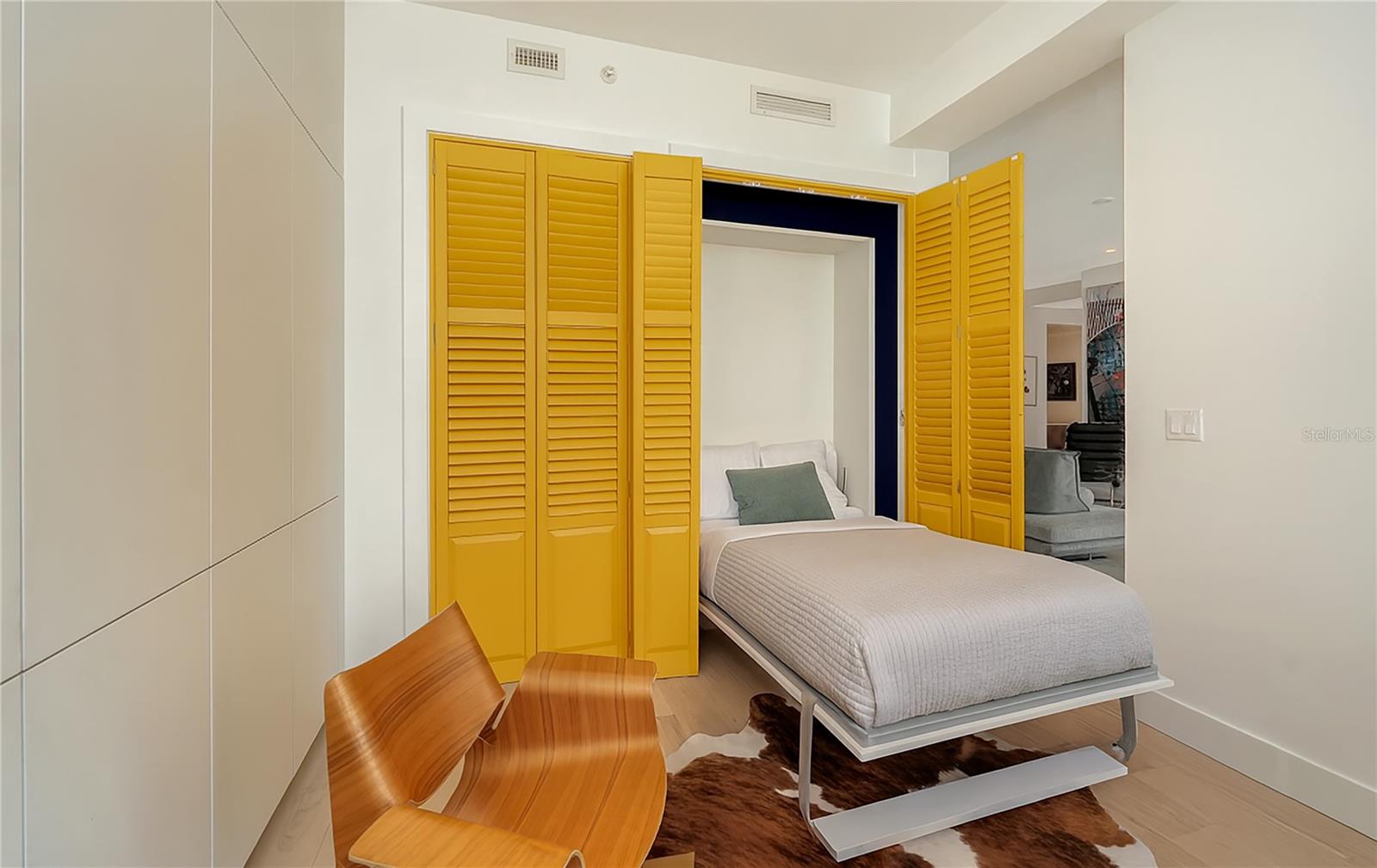 111 S PINEAPPLE AVE #1103