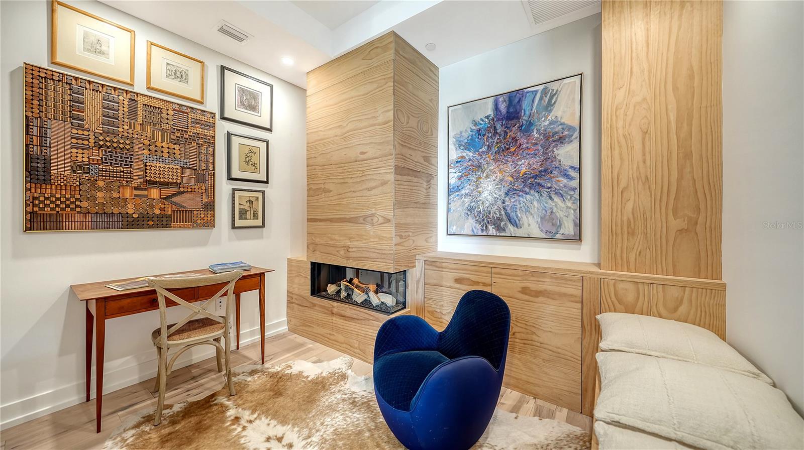 111 S PINEAPPLE AVE #1103