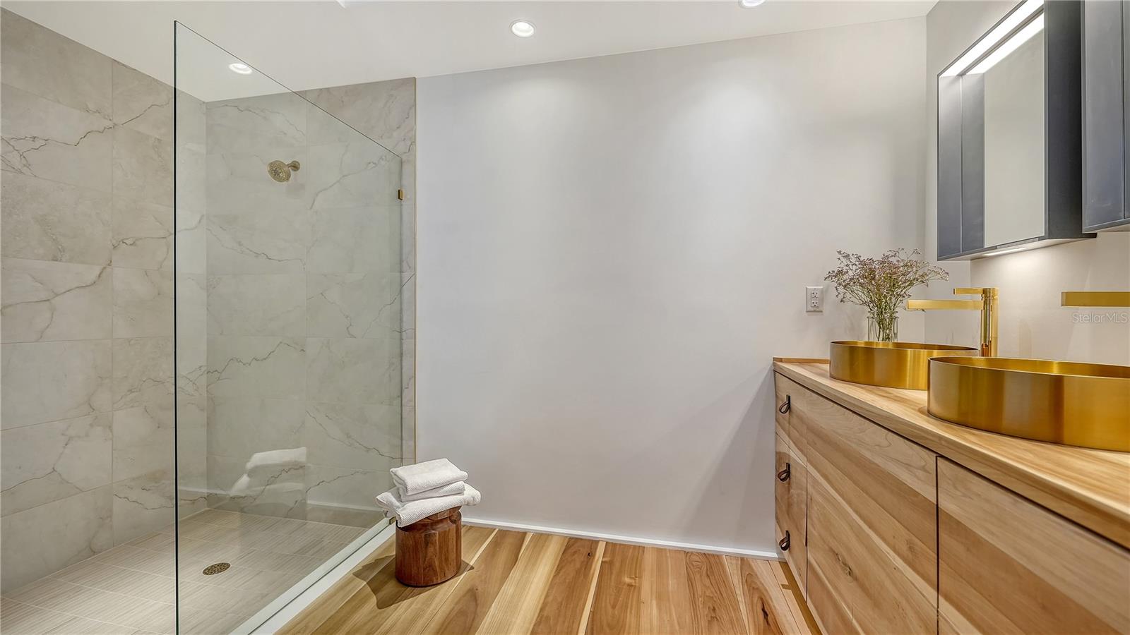 111 S PINEAPPLE AVE #1103