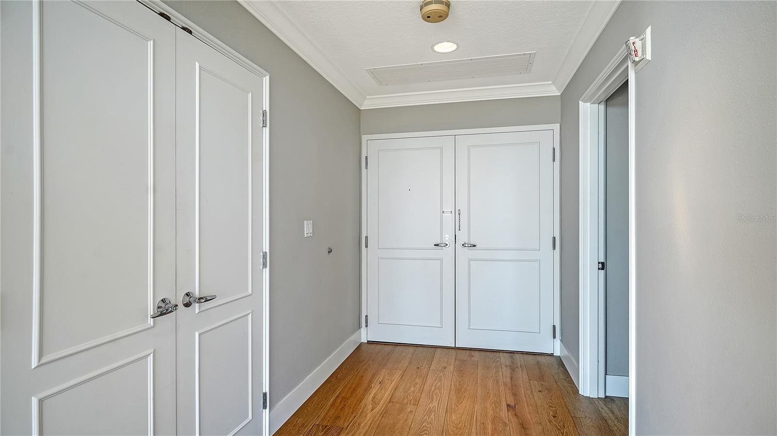 3080 GRAND BAY BLVD #516