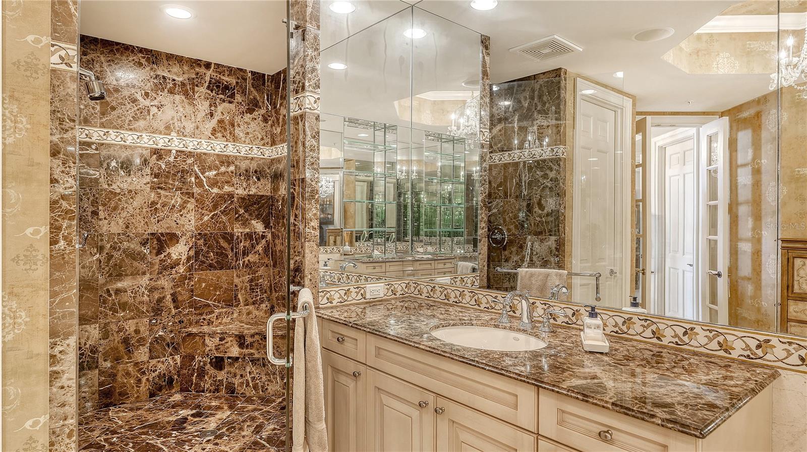 1300 BENJAMIN FRANKLIN DR #505