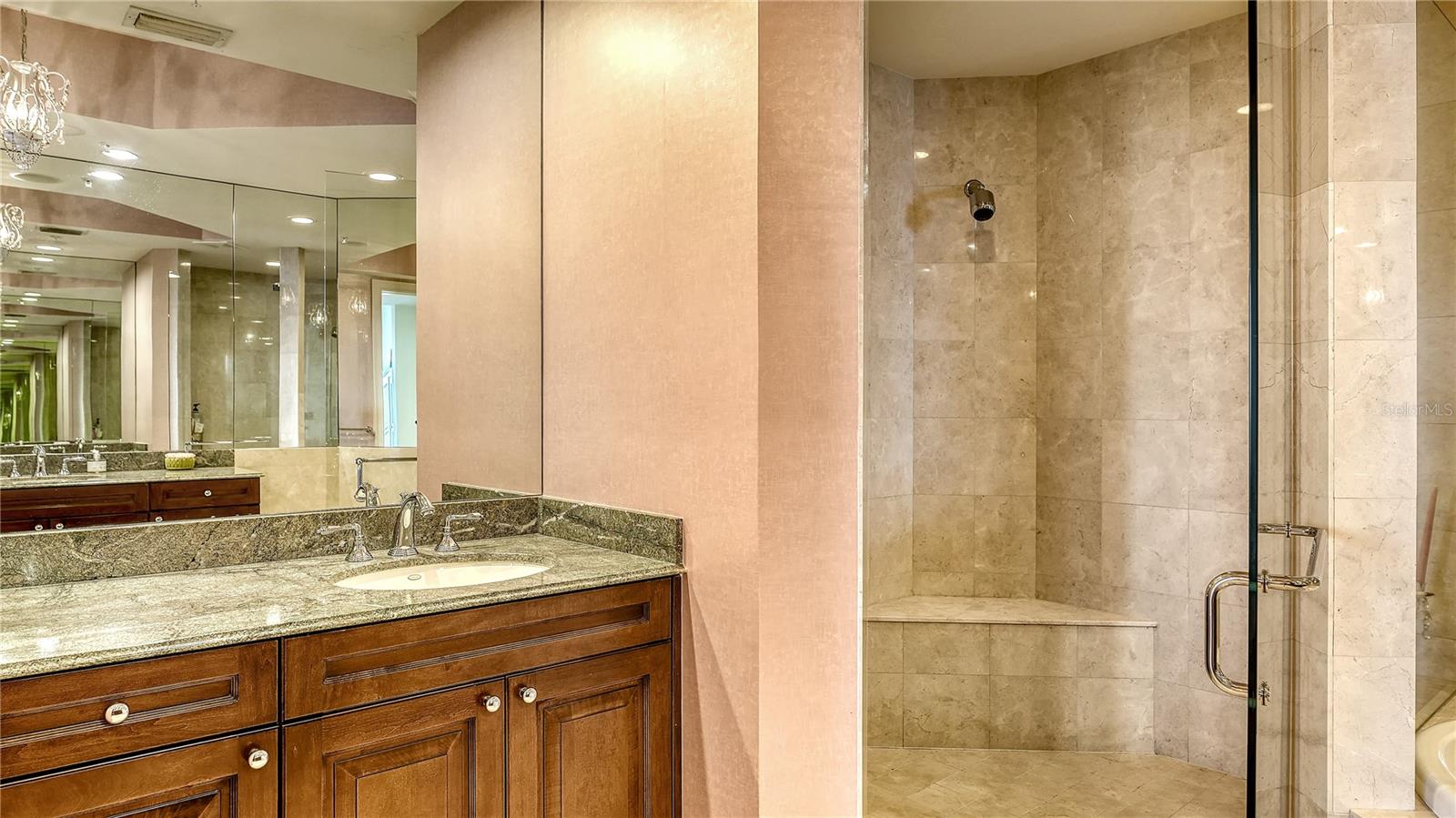 1300 BENJAMIN FRANKLIN DR #505