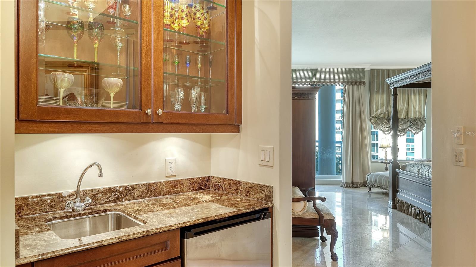 1300 BENJAMIN FRANKLIN DR #505