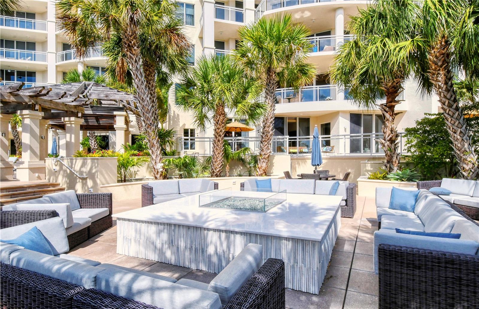 1300 BENJAMIN FRANKLIN DR #505