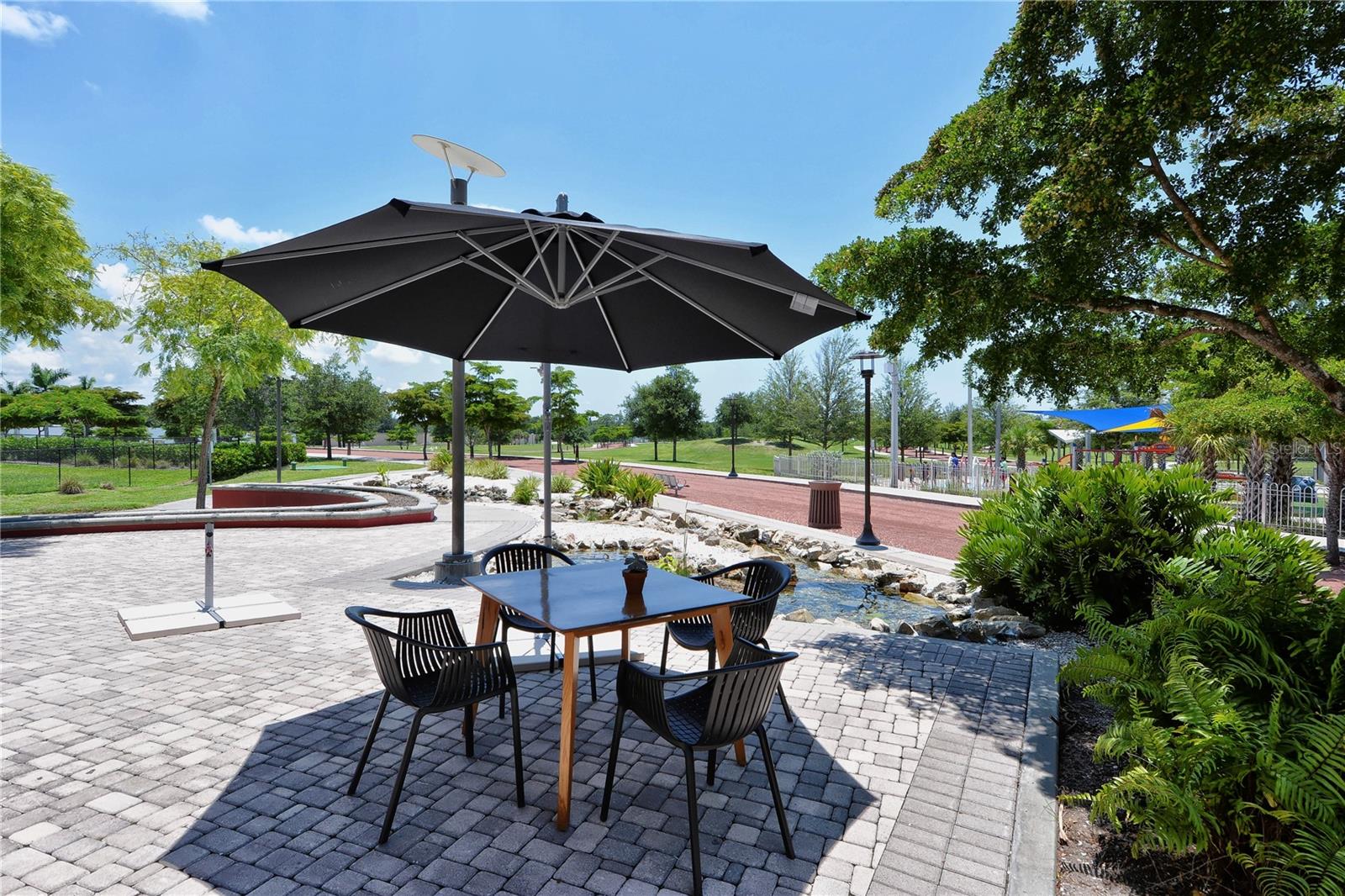 631 N ORANGE AVE #208