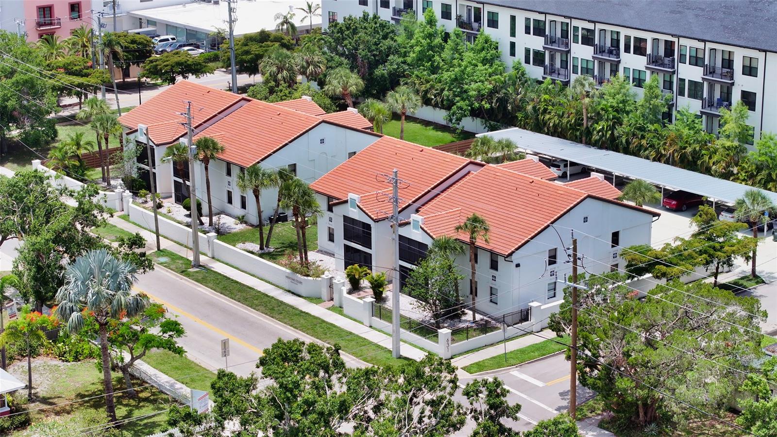 631 N ORANGE AVE #208