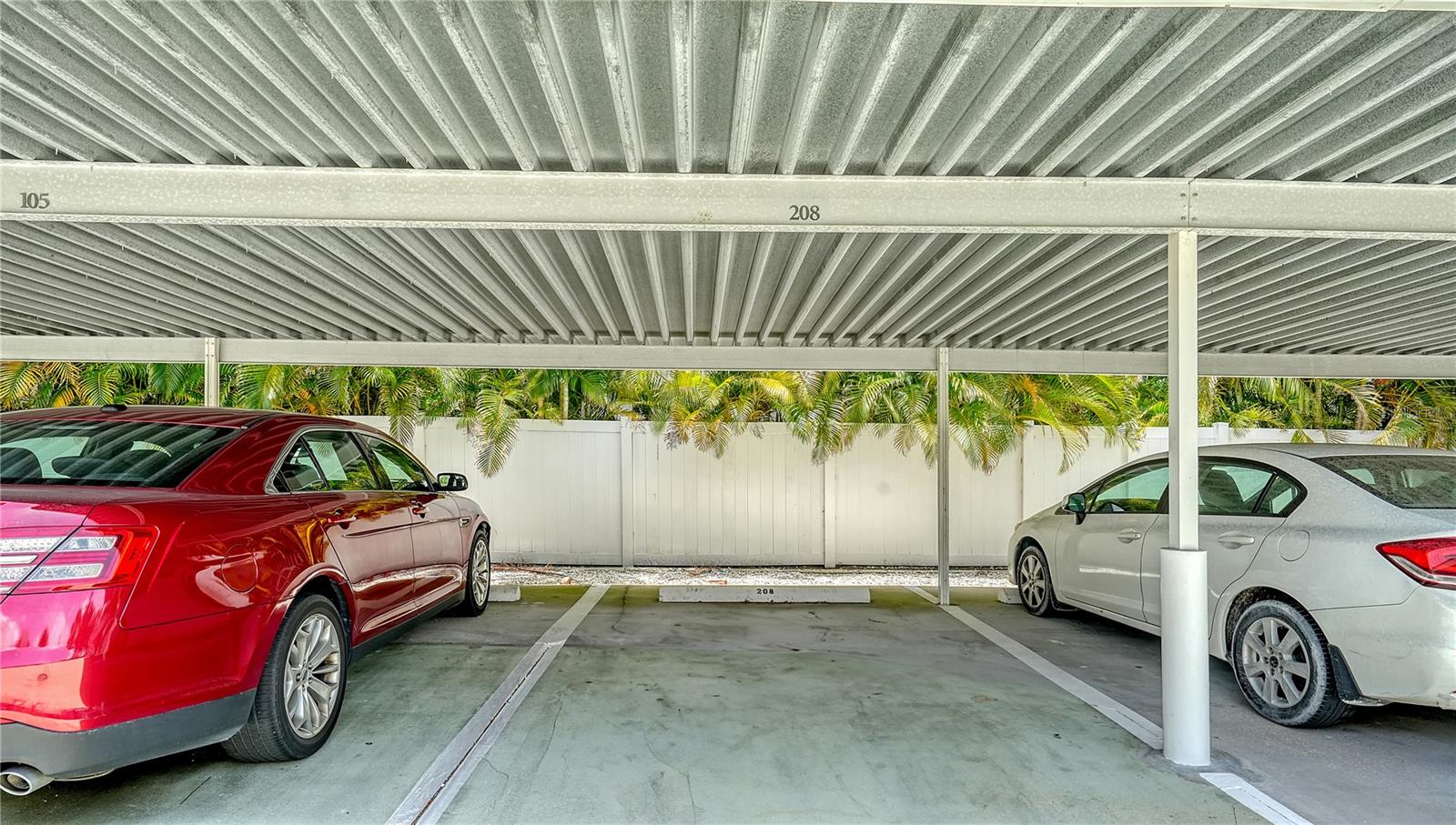 631 N ORANGE AVE #208