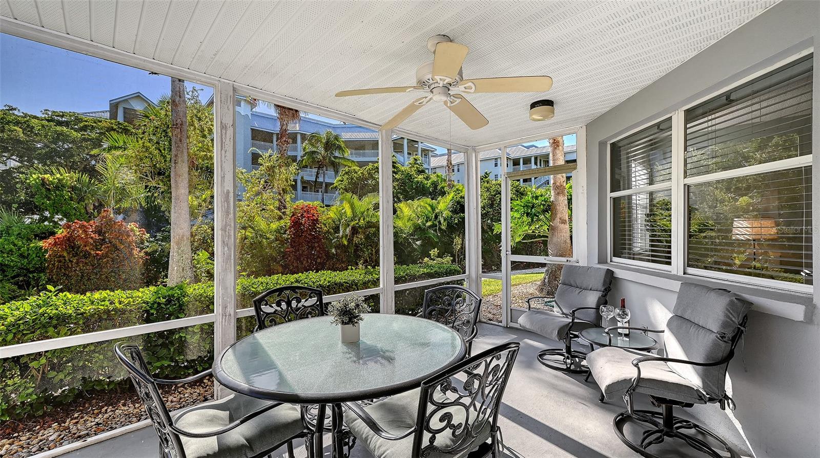 1328 SIESTA BAYSIDE DR #1328C