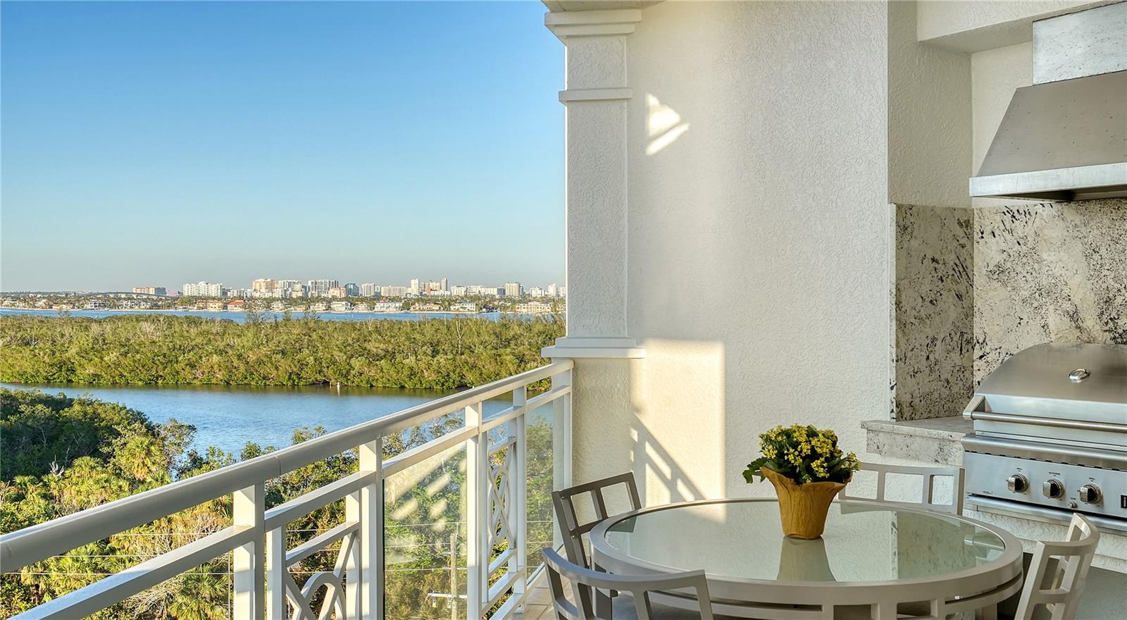 2050 BENJAMIN FRANKLIN DR #B704