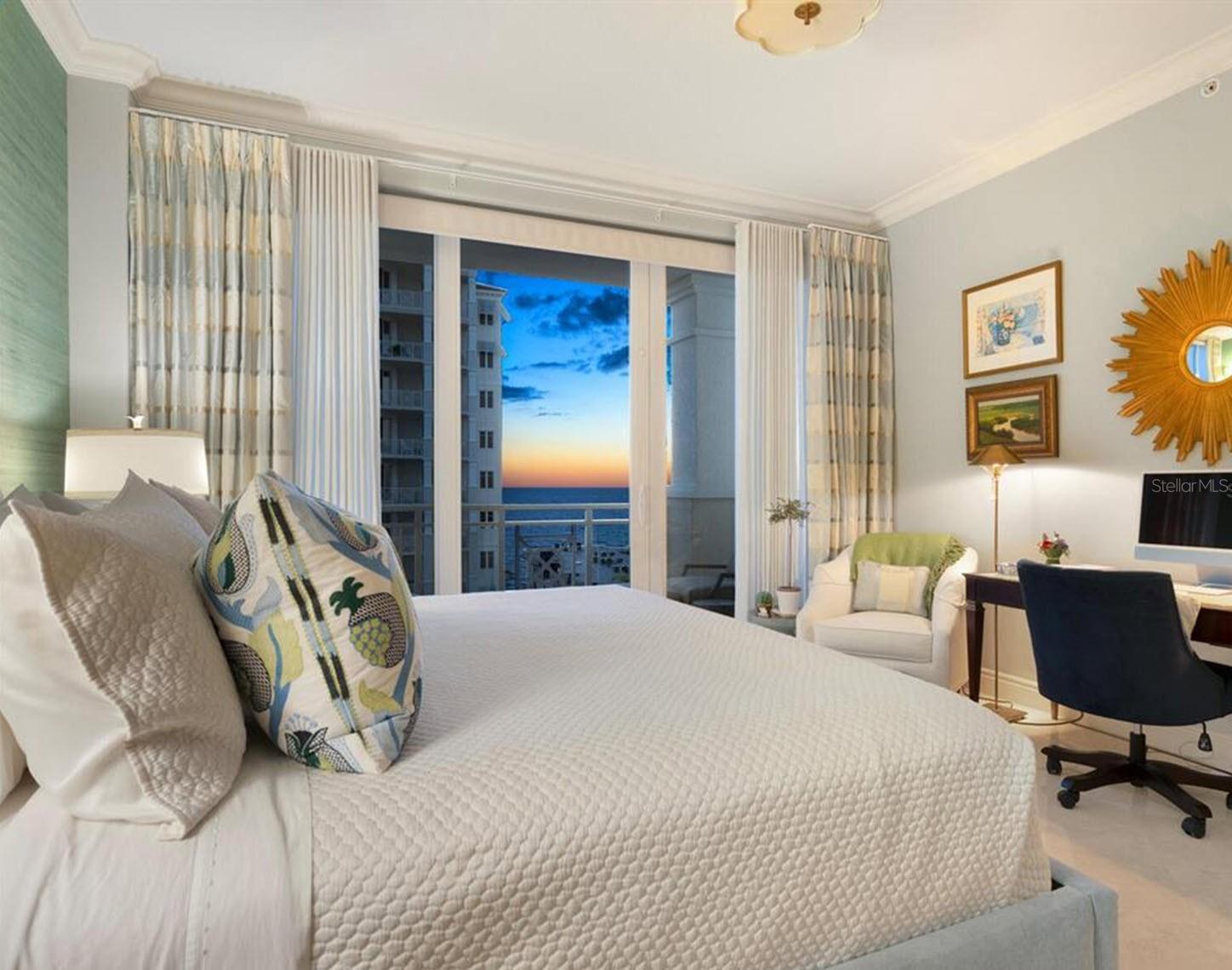 2050 BENJAMIN FRANKLIN DR #B704