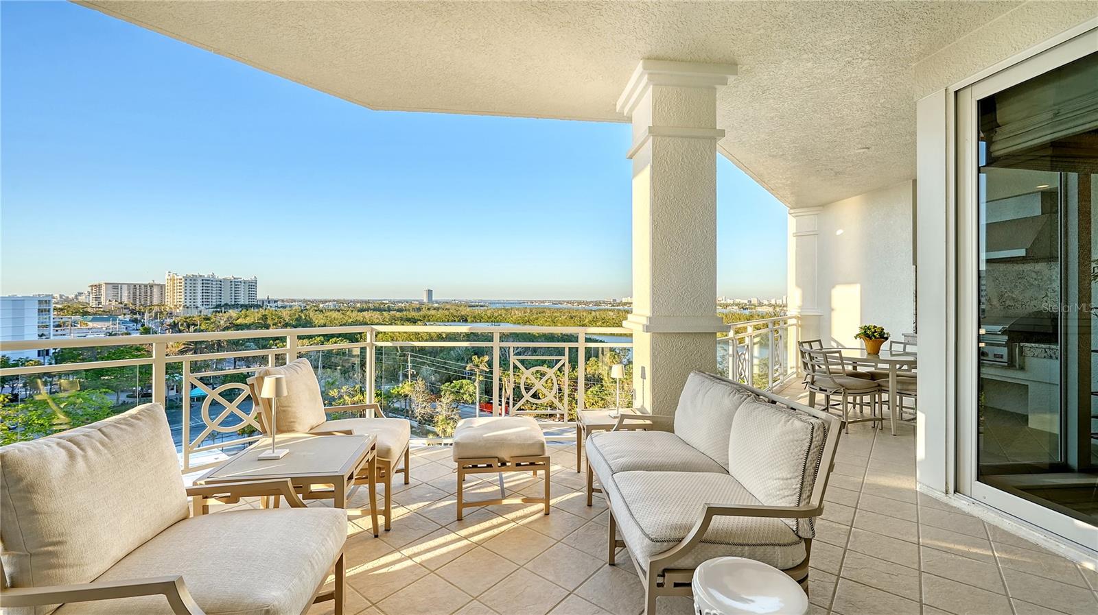 2050 BENJAMIN FRANKLIN DR #B704