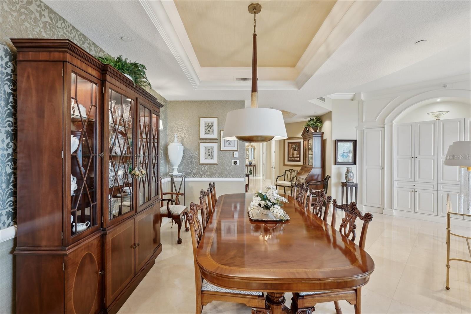 2050 BENJAMIN FRANKLIN DR #B704