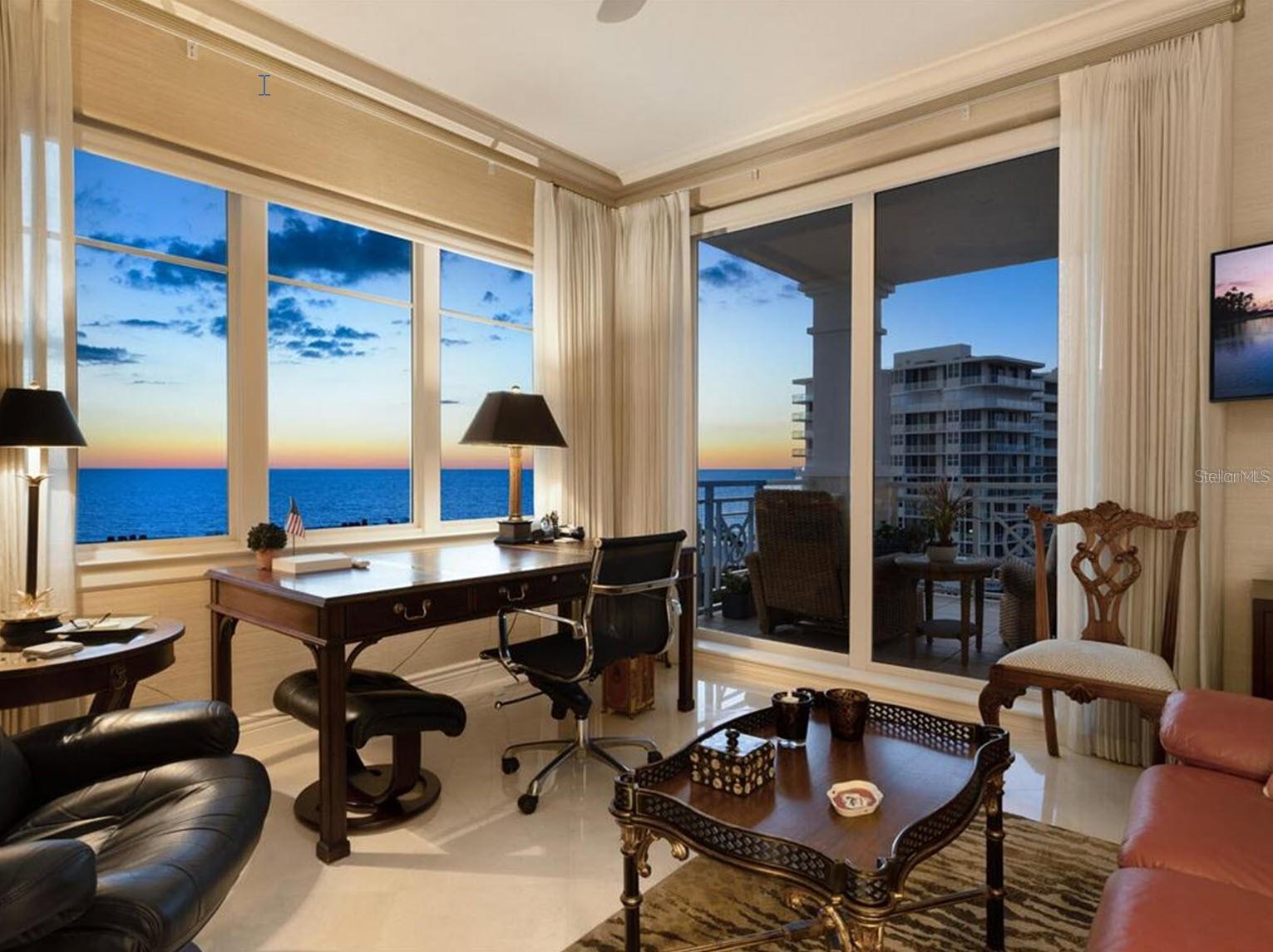 2050 BENJAMIN FRANKLIN DR #B704