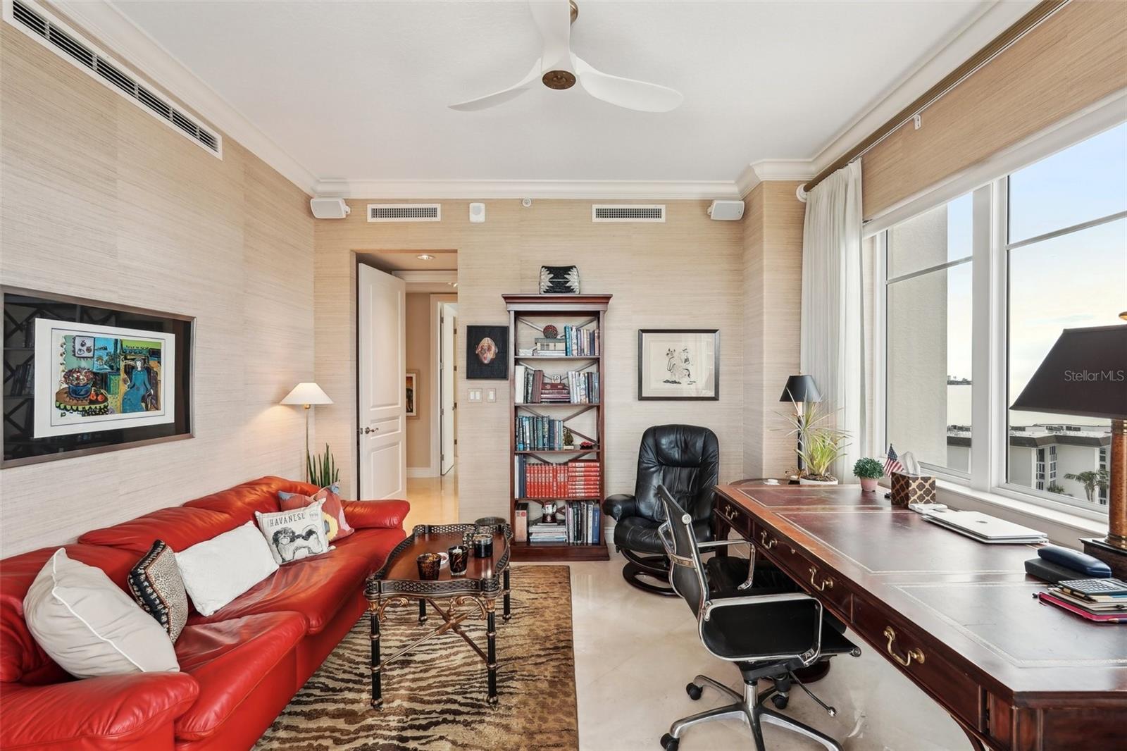 2050 BENJAMIN FRANKLIN DR #B704