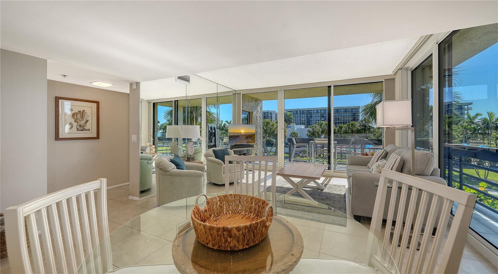 1125 GULF OF MEXICO DR #101