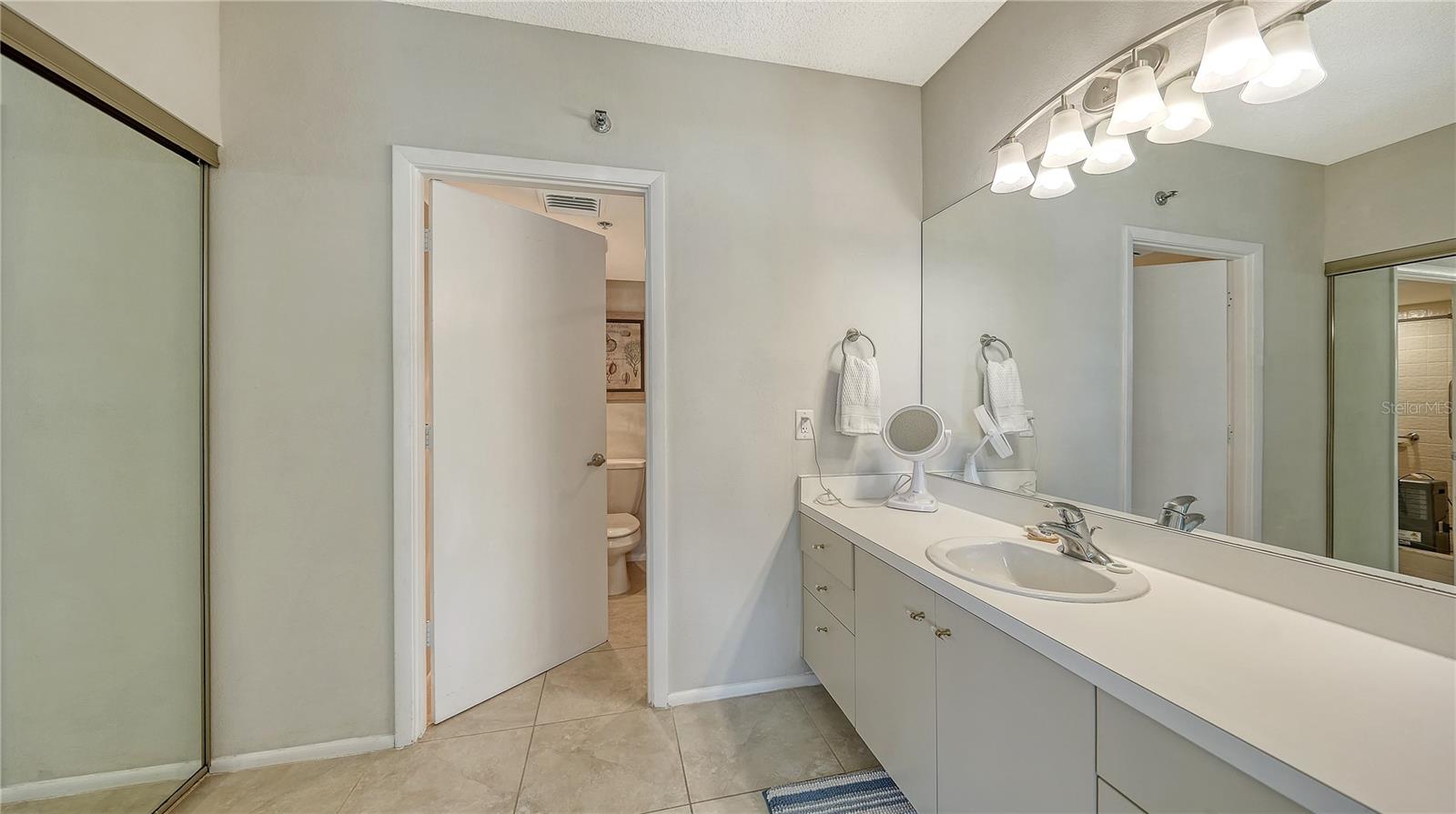 1125 GULF OF MEXICO DR #101