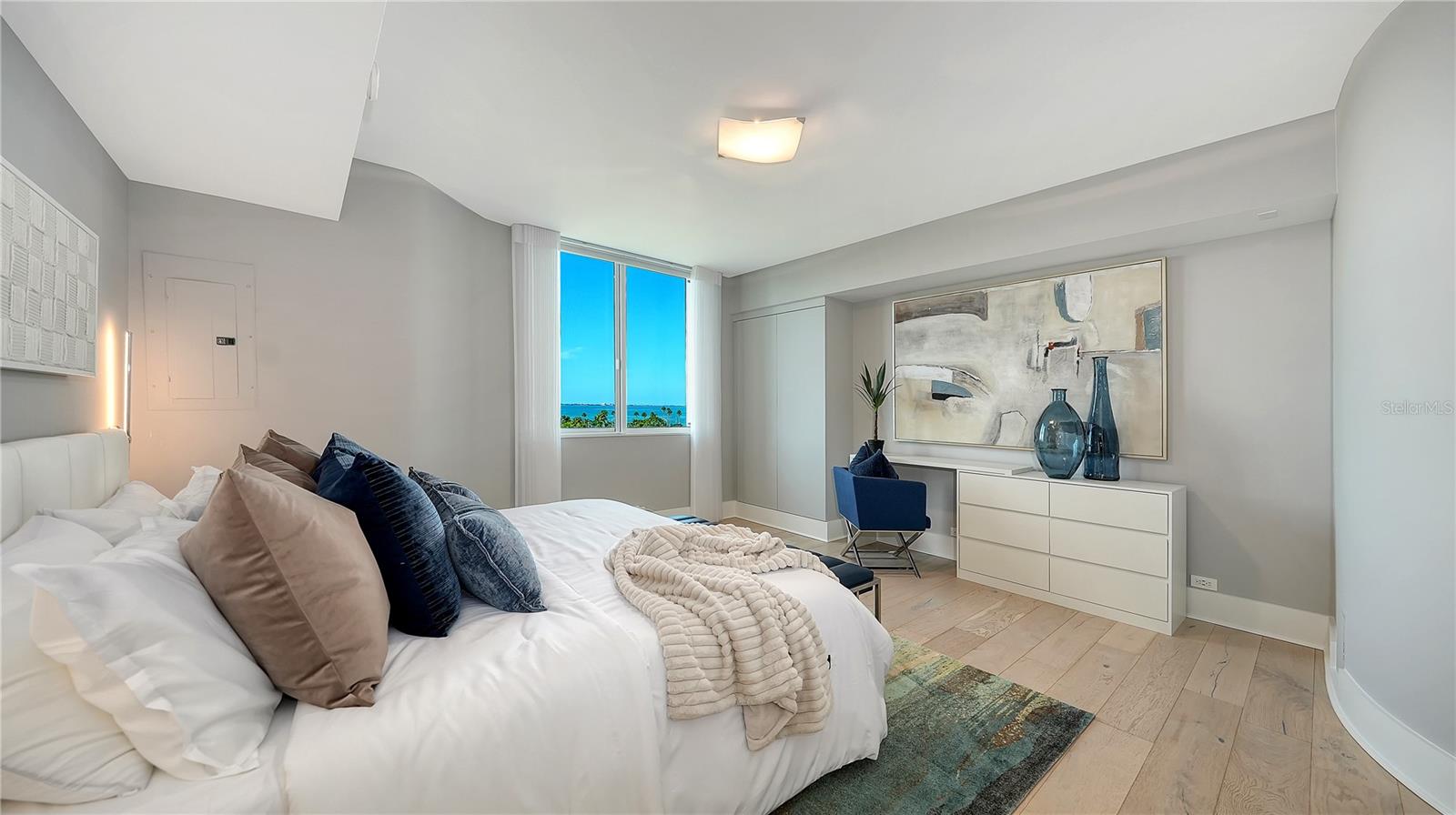 800 N TAMIAMI TRL #505/507