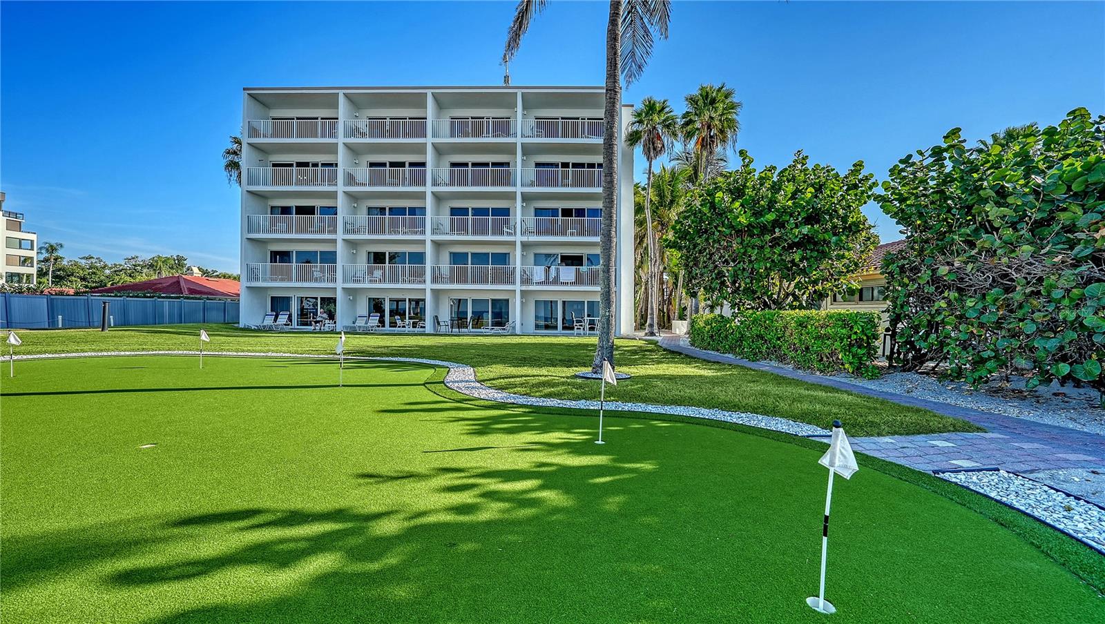 4235 GULF OF MEXICO DR #T101