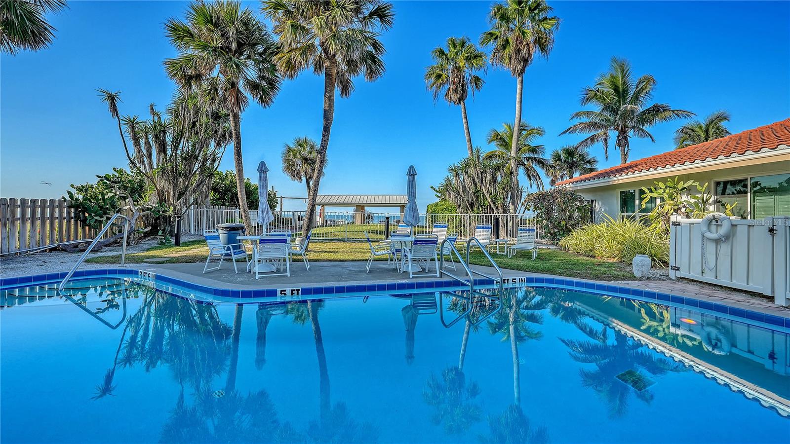 4235 GULF OF MEXICO DR #T101