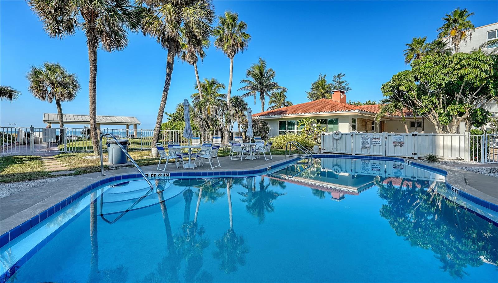 4235 GULF OF MEXICO DR #T101