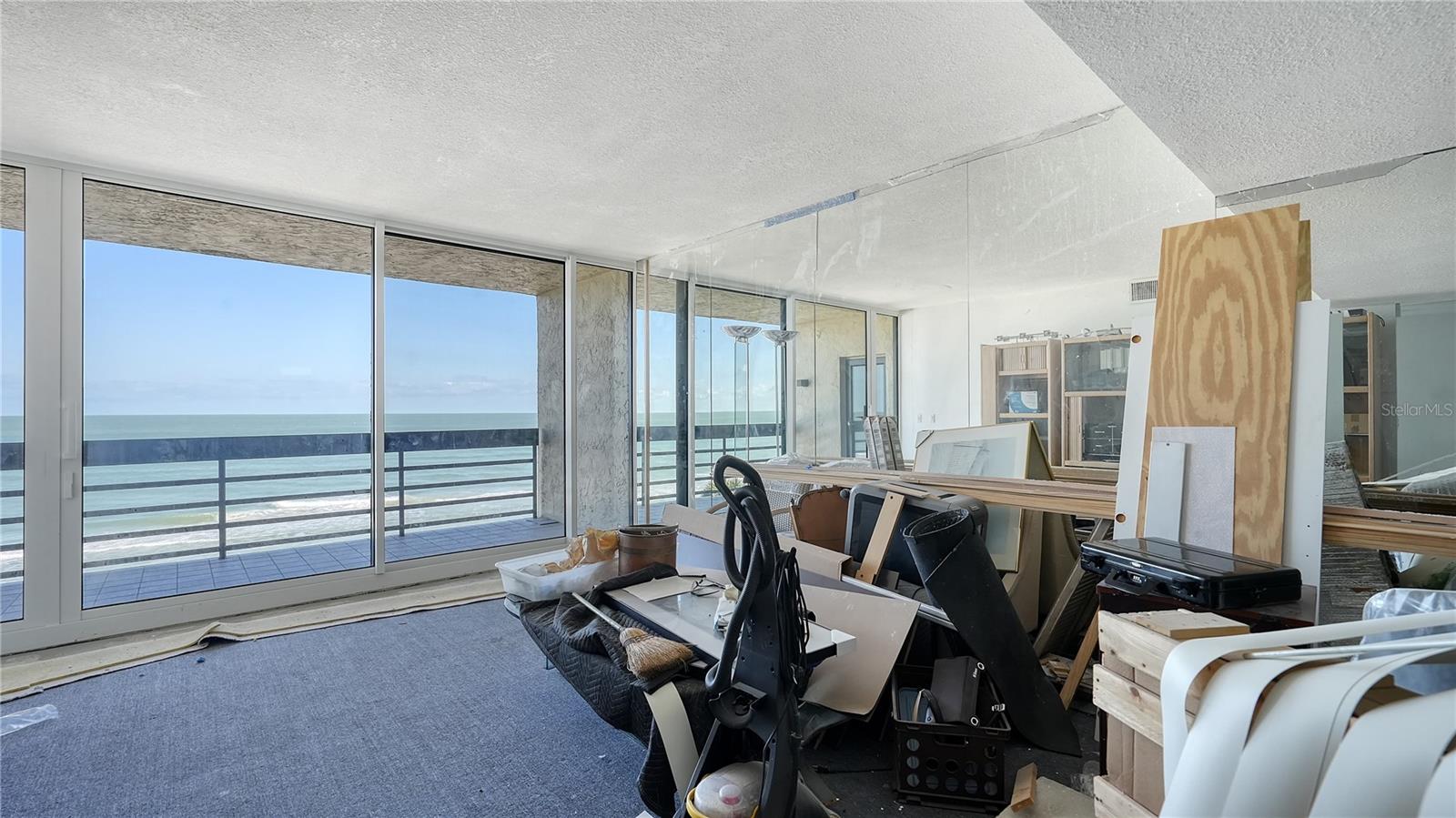 1055 GULF OF MEXICO DR #402