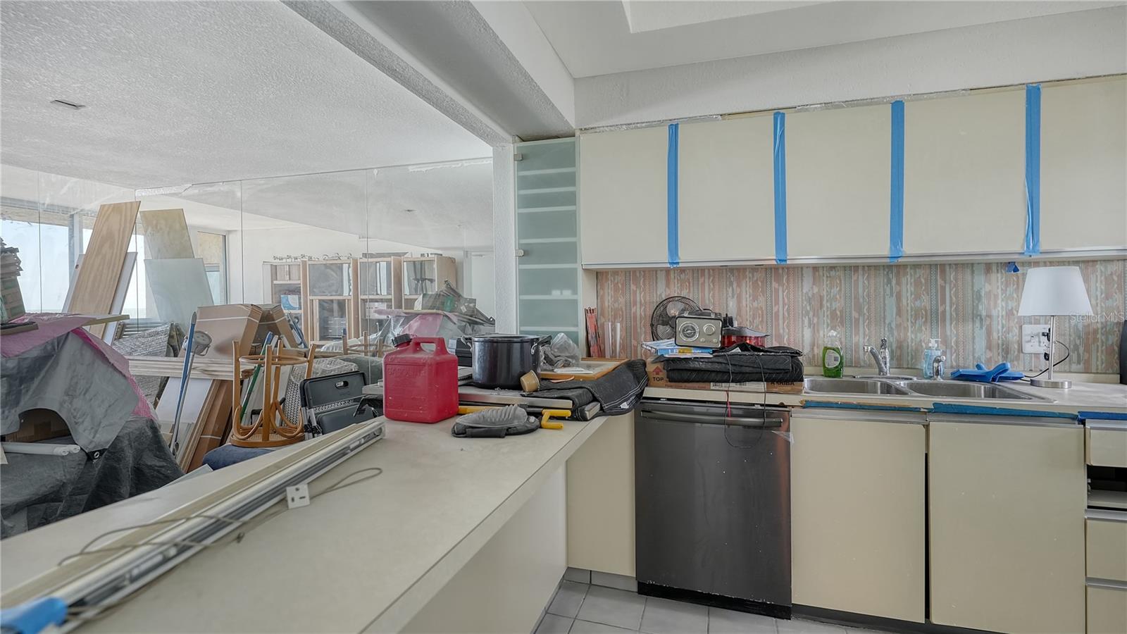 1055 GULF OF MEXICO DR #402